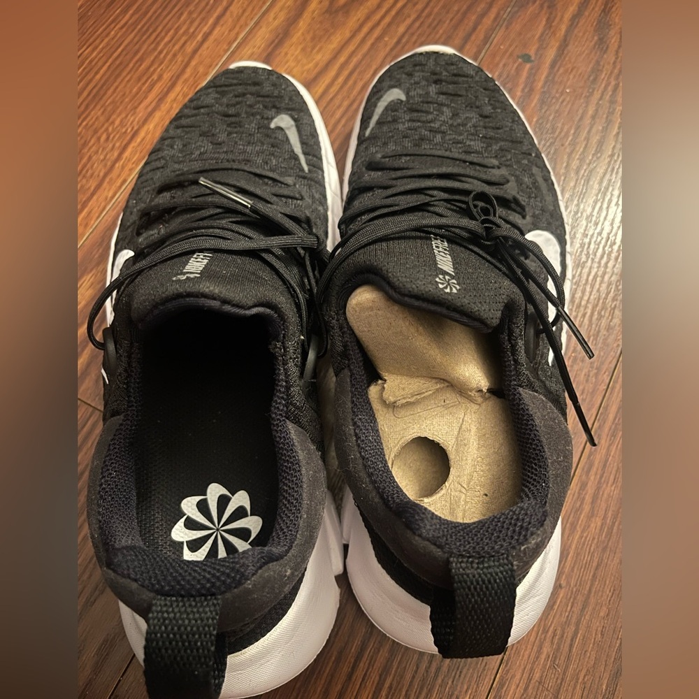 Nike Free Run 5.0 Next Nature Running Shoes brand new